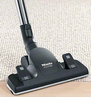 Miele Complete C3 Celebration EcoLine Plus SGSH1 rot