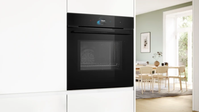 Bosch Serie 8 HNG978QB1 Backofen mit Mikrowelle und Dampfunterstützung