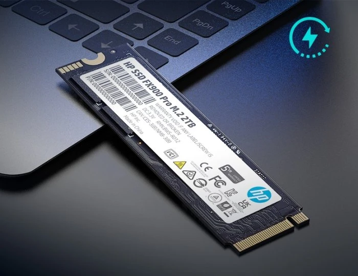 HP SSD FX900 Pro M.2 4TB, M.2 2280 / M-Key / PCIe 4.0 x4, Kühlkörper