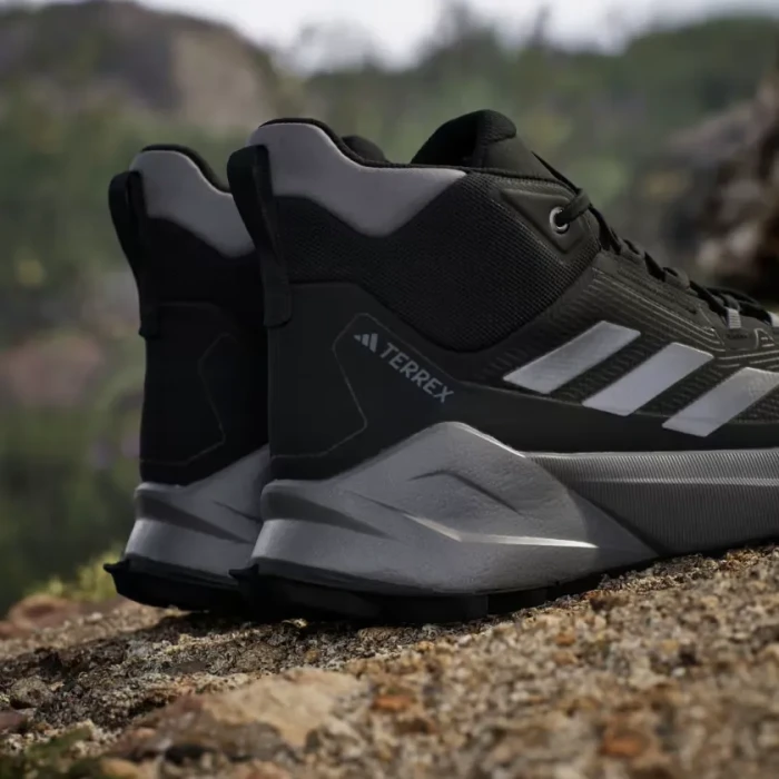 adidas Terrex Trailmaker 2.0 Mid GTX core black/carbon/grey four (Damen)