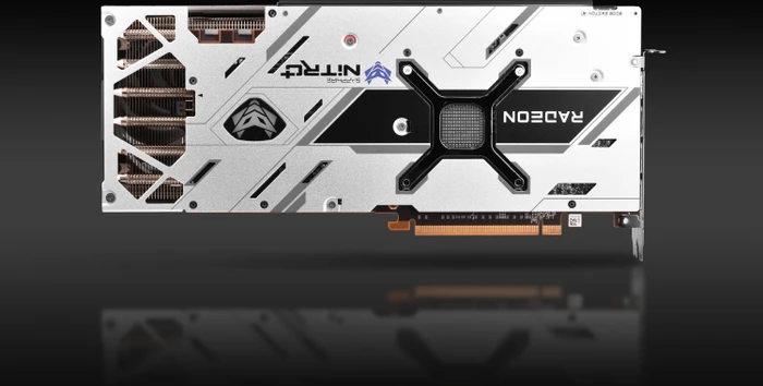 Sapphire Nitro+ Radeon RX 6900 XT, 16GB GDDR6, HDMI, 3x DP, lite retail