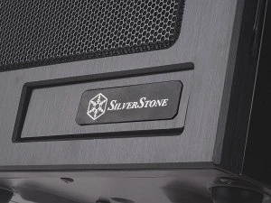 SilverStone Temjin Evolution TJ08-E, schwarz
