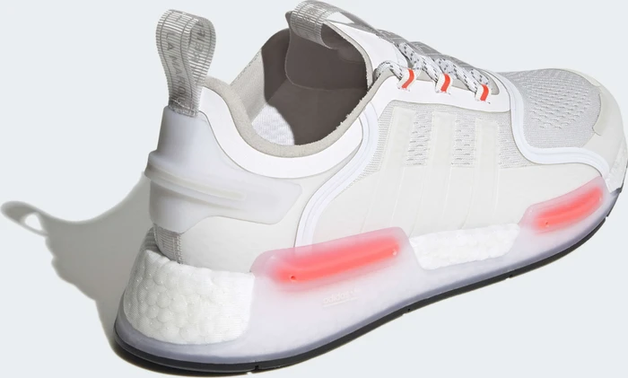adidas NMD_V3 cloud white/core black/grey one