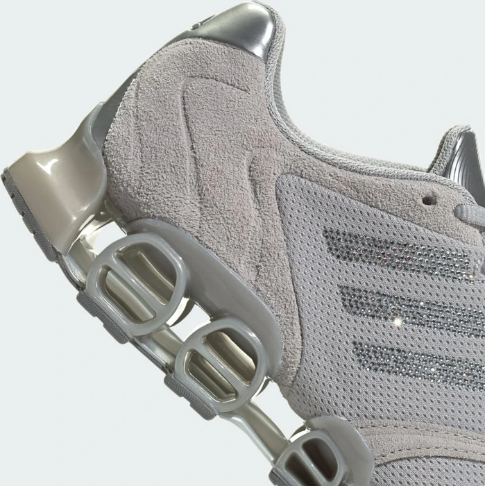adidas Mega Ghostride grey two/silver metallic/grey three (Damen)
