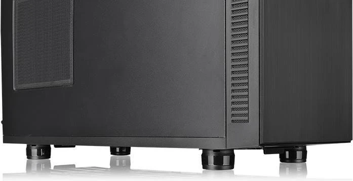 Thermaltake Suppressor F31, Acrylfenster, schallgedämmt