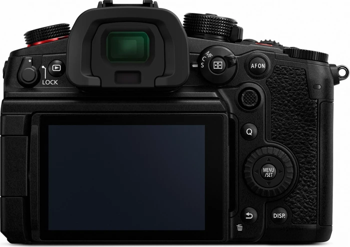 Panasonic Lumix DC-GH6 mit Objektiv Leica DG Vario Elmarit 12-60mm 2.8-4.0 ASPH