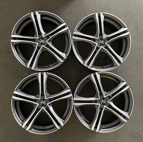 OZ Racing X5B 7.5x17 5/120 ET47 (verschiedene Farben)