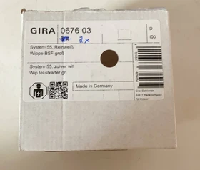 Gira Wippe mit großem Beschriftungsfeld, reinweiß glänzend