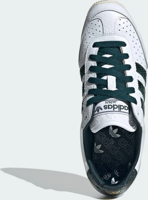 adidas Japan cloud white/collegiate green/aurora ivy