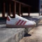 adidas VL Court 3.0 cloud white/preloved scarlet/gold metallic (Damen) Vorschaubild