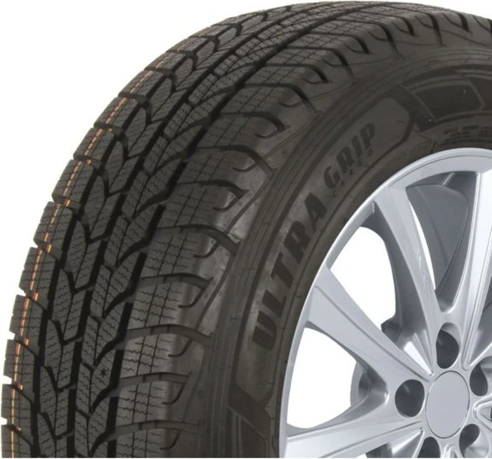 Goodyear UltraGrip Cargo 225/75 R16C 118/116R