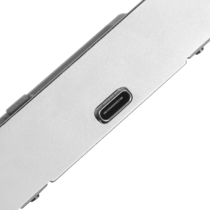 SilverStone ECU06, 1x USB-C 3.2, PCIe 3.0 x4