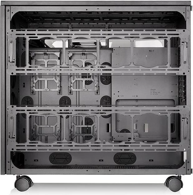 Thermaltake Core W200, Acrylfenster