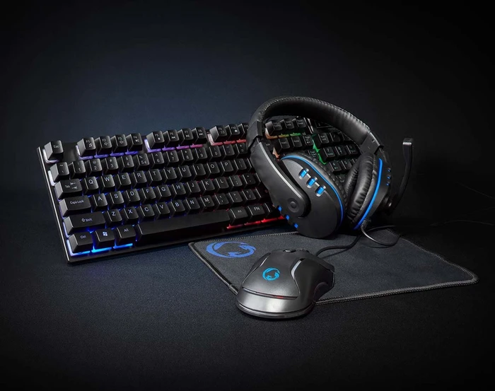 Nedis 5in1 Gaming Combo Kit, Tastatur, Headset, Maus und Mousepad, USB, US