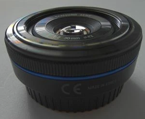 Samsung NX 30mm 2.0 Pancake schwarz