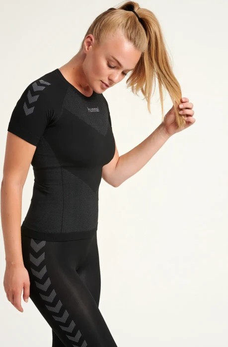 hummel Seamless Jersey Funktionsshirt kurzarm schwarz (Damen)