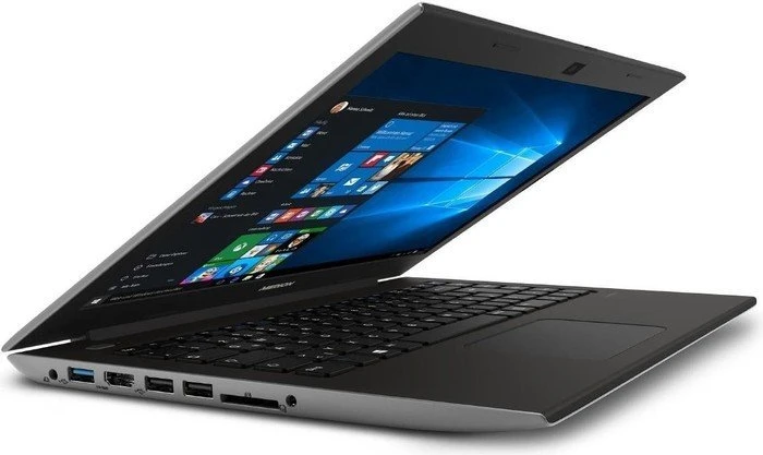 Medion Akoya S4219, Pentium N3700, 4GB RAM, 128GB Flash, DE
