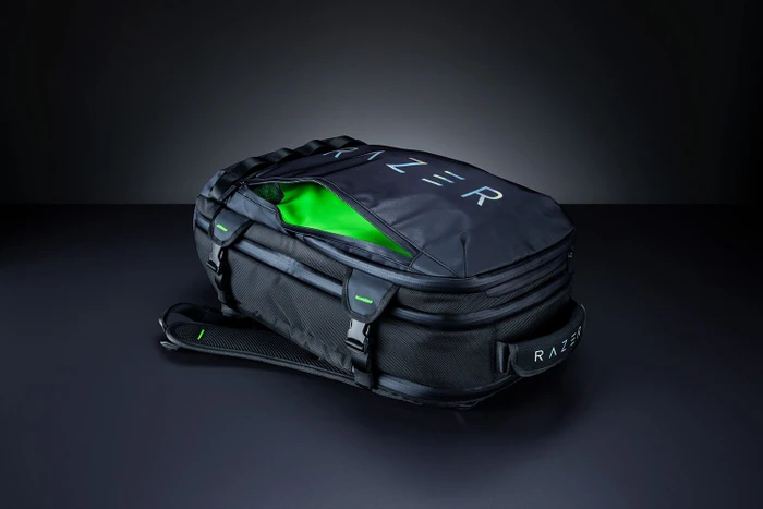 Razer Rogue 17 Backpack V3 Chromatic