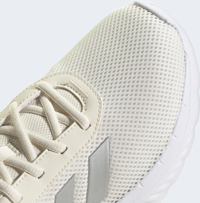adidas Cloudfoam Comfy off white/silver metallic/cloud white (Damen)