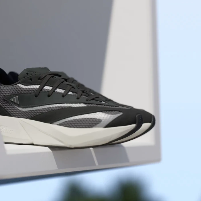 adidas Lightstride core black/silver metallic/grey six (Damen)