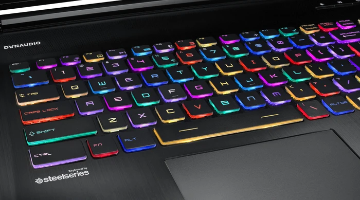 MSI GT63 8RG-018 Titan 4K, Core i7-8750H, 16GB RAM, 256GB SSD, 1TB HDD, GeForce GTX 1080, DE