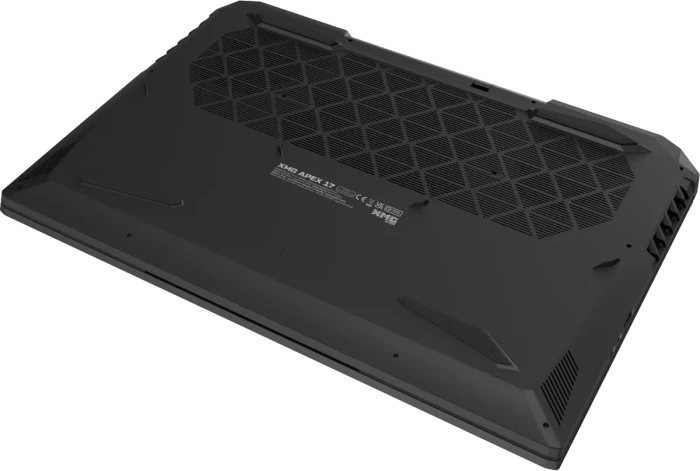 Schenker XMG Apex 17 M23vgt, Ryzen 7 7735HS, 16GB RAM, 1TB SSD, GeForce RTX 4060, DE