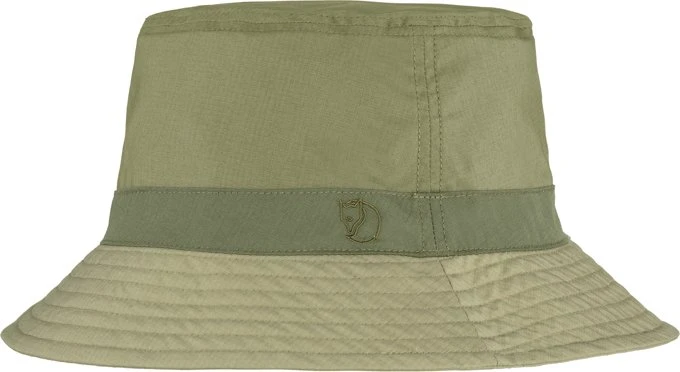 Fjällräven Reversible Bucket Hut sand stone/light olive