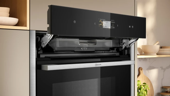 Neff N90 C24FS31N0 Backofen mit Dampfunterstützung