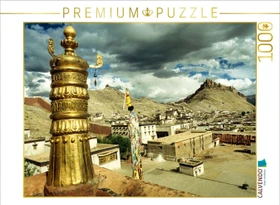 Calvendo Blick vom Pelkor Chöde Kloster in Gyantse zum Sangzhu Zizong Castle
