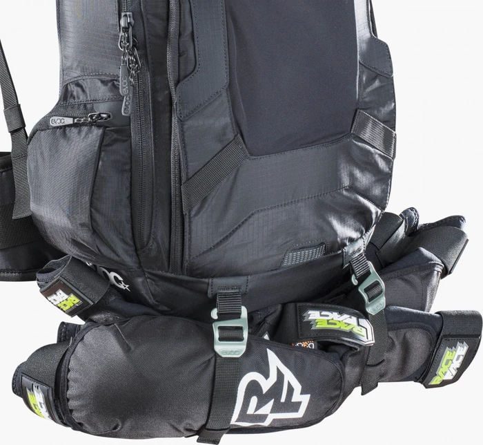 Evoc FR Tour 30 schwarz