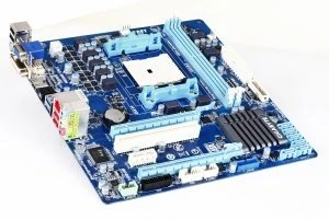 GIGABYTE GA-A75M-D2H (AMD FM1)