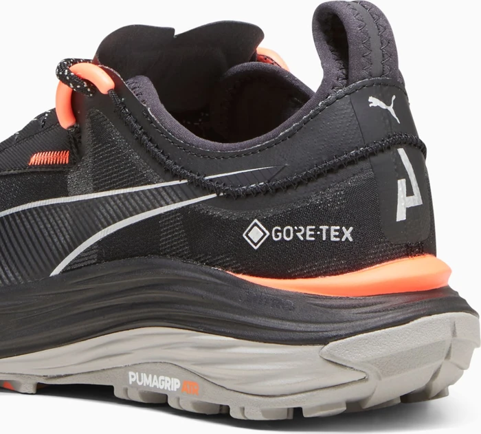 Puma Voyage Nitro 3 Gore-Tex puma black/neon sun (Damen)