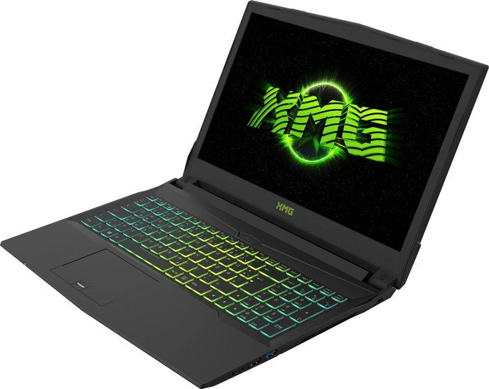 Schenker XMG A507-ghf, Core i7-7700HQ, 16GB RAM, 250GB SSD, 1TB HDD, GeForce GTX 1050, DE