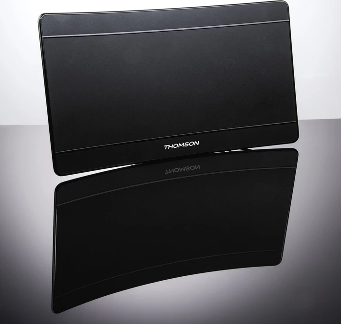 Hama DVB-T/DVB-T2-Zimmerantenne, Performance 45, flach, aktiv, schwarz