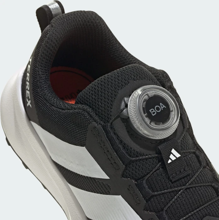 adidas Terrex Agravic BOA core black/cloud white/semi impact orange (Junior)