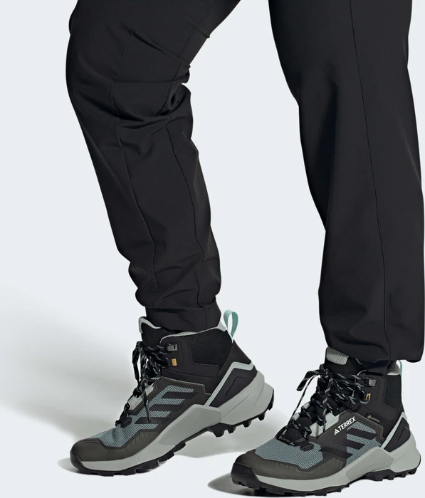 adidas Terrex Swift R3 Mid GTX semi flash aqua/core black/wonder beige (Damen)