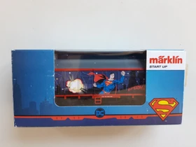 Märklin - Start up Spur H0 Güterwagen - Gedeckter Güterwagen Superman