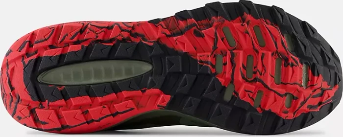 New Balance DynaSoft Nitrel v5 dark olivine/dark camo/neon flame (Herren)
