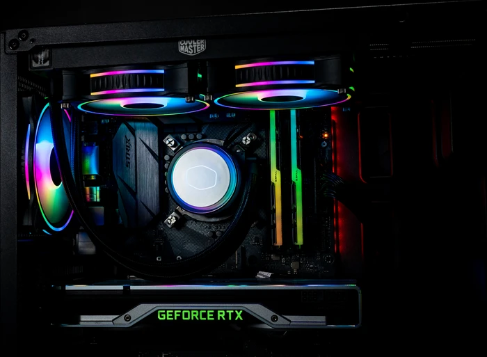 Cooler Master MasterLiquid ML240 Illusion