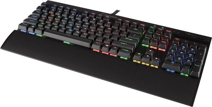 Corsair Gaming K70 LUX RGB, MX SILENT RGB RED, USB, DE