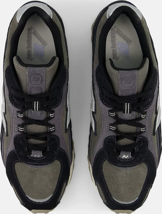 New Balance 204L black/magnet