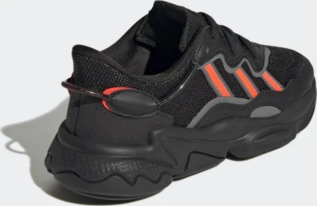 adidas Ozweego core black/solar red/grey six (Junior)