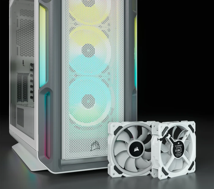 Corsair iCue 5000T RGB TG, weiß, Glasfenster