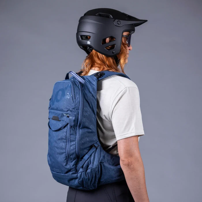 Evoc Trail Pro 16 S/M denim