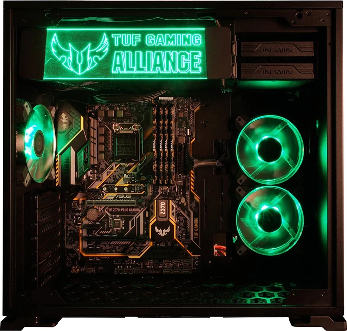 In Win 101 TUF Gaming, Glasfenster