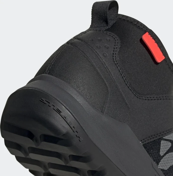 Five Ten Trailcross XT core black/grey four/solar red (Herren)