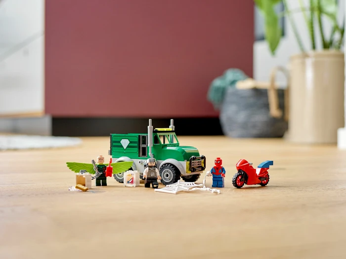 LEGO Marvel Super Heroes Spielset - Vultures LKW-Überfall