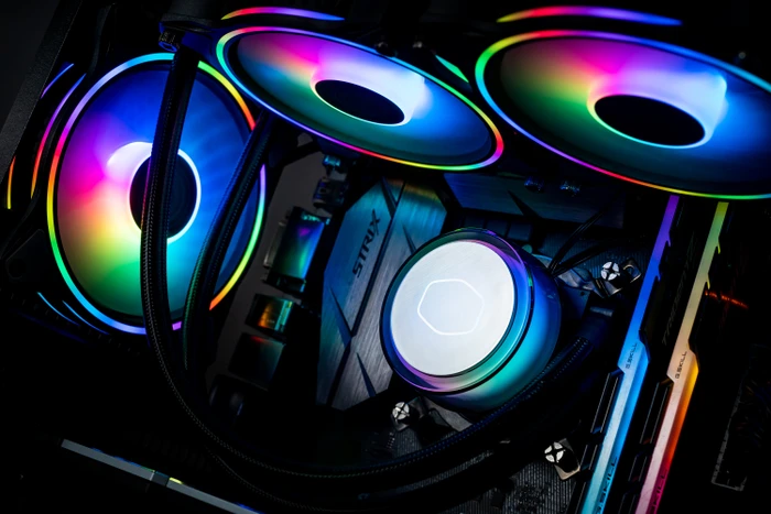 Cooler Master MasterLiquid ML240 Illusion