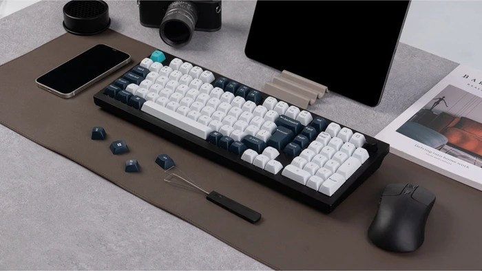 Keychron Q5 Max, Carbon Black, 96%, LEDs RGB, hot-swap, Gateron Jupiter BROWN, USB/Bluetooth, DE