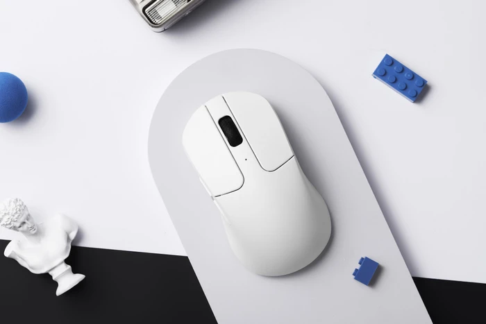 Keychron M3 mini Wireless Mouse weiß, 8K PixArt 3950, USB/Bluetooth